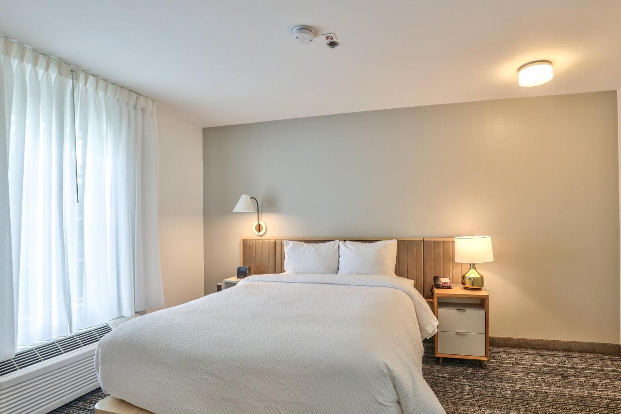 Alluxsuites At 1876, Ascend Hotel Collection Tallahassee Luaran gambar