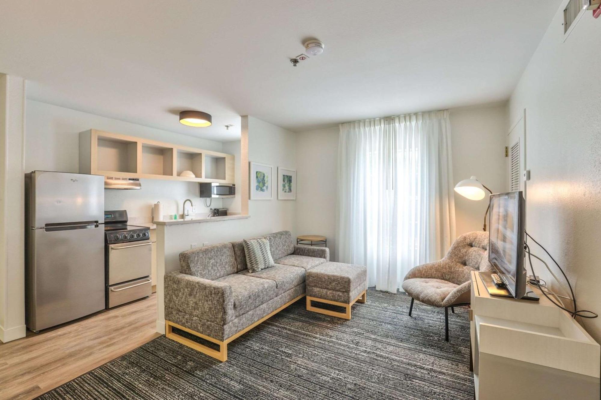 Alluxsuites At 1876, Ascend Hotel Collection Tallahassee Luaran gambar
